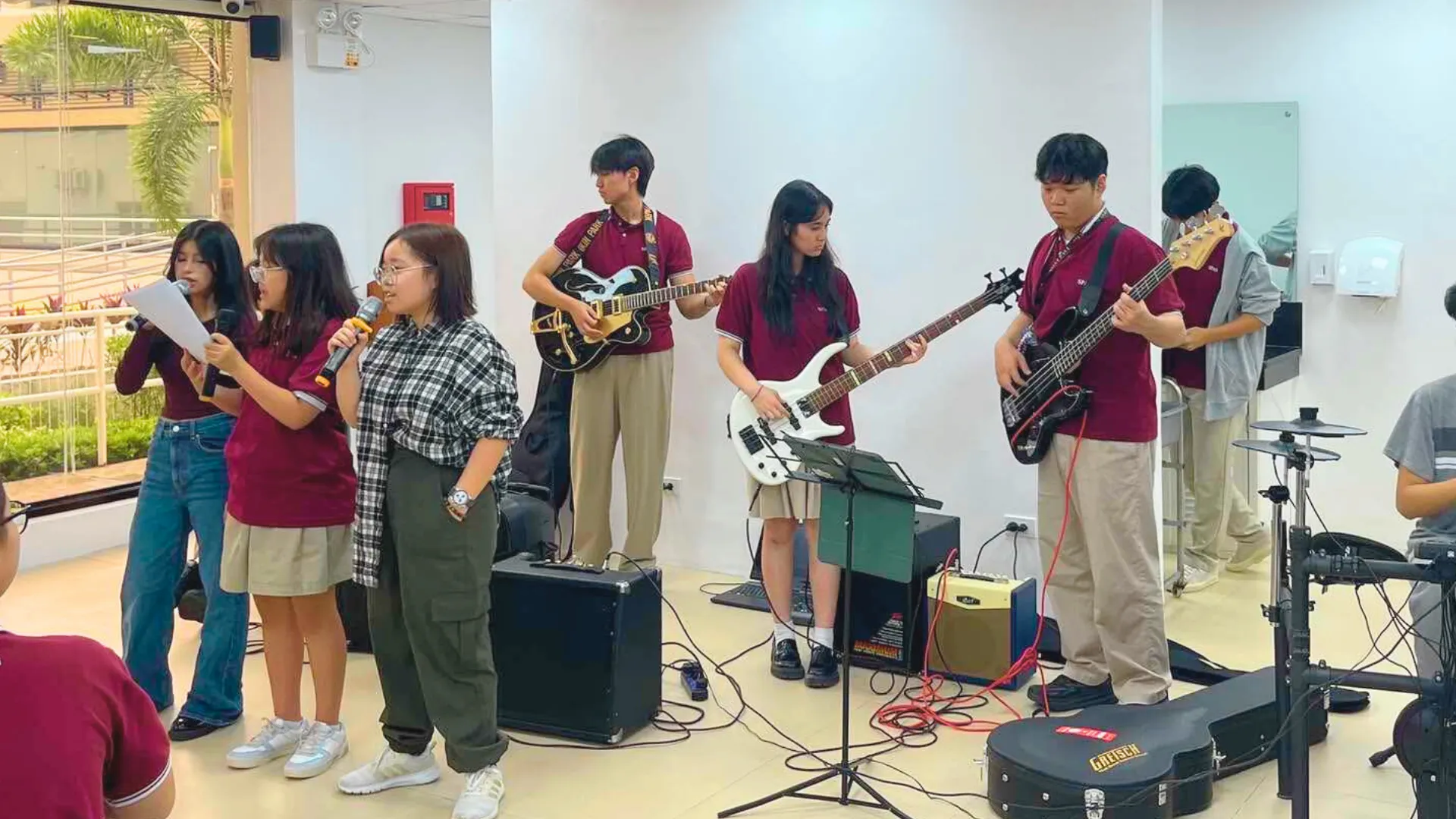 band 3